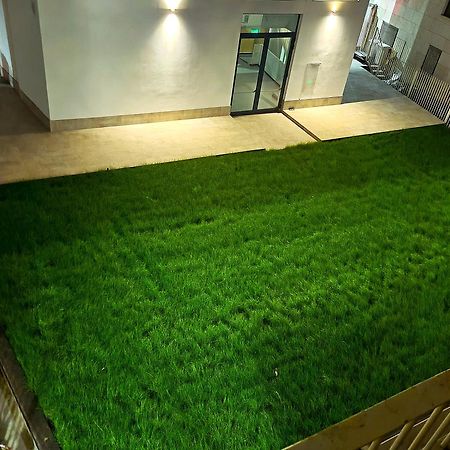 S. Ambrogio Square Apartment Milano Exterior foto