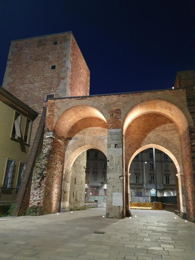 S. Ambrogio Square Apartment Milano Exterior foto
